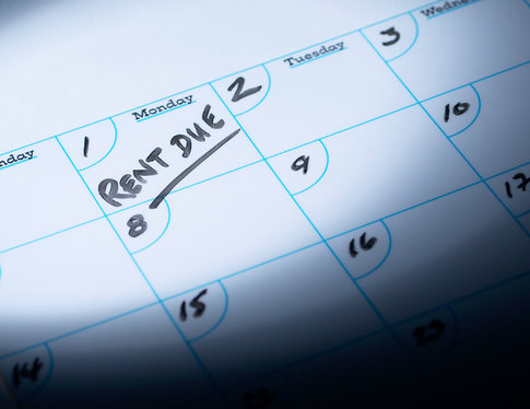 Rent due reminder on calendar