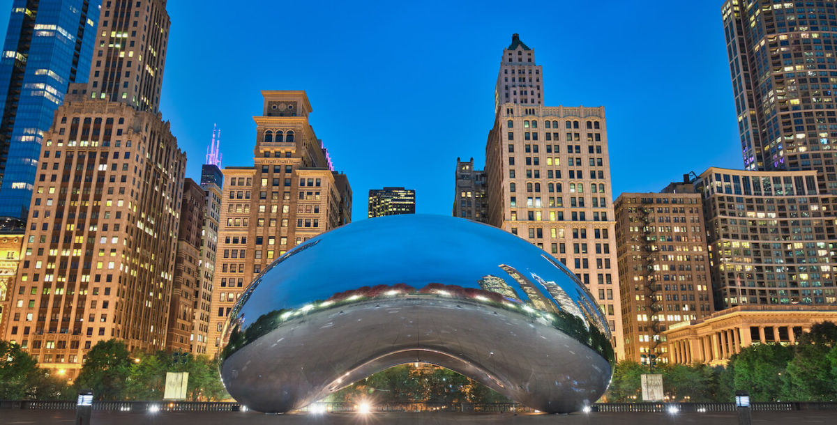 A shot of the famous Chicago "bean" at night.