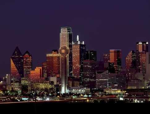 Dallas TX skyline at night