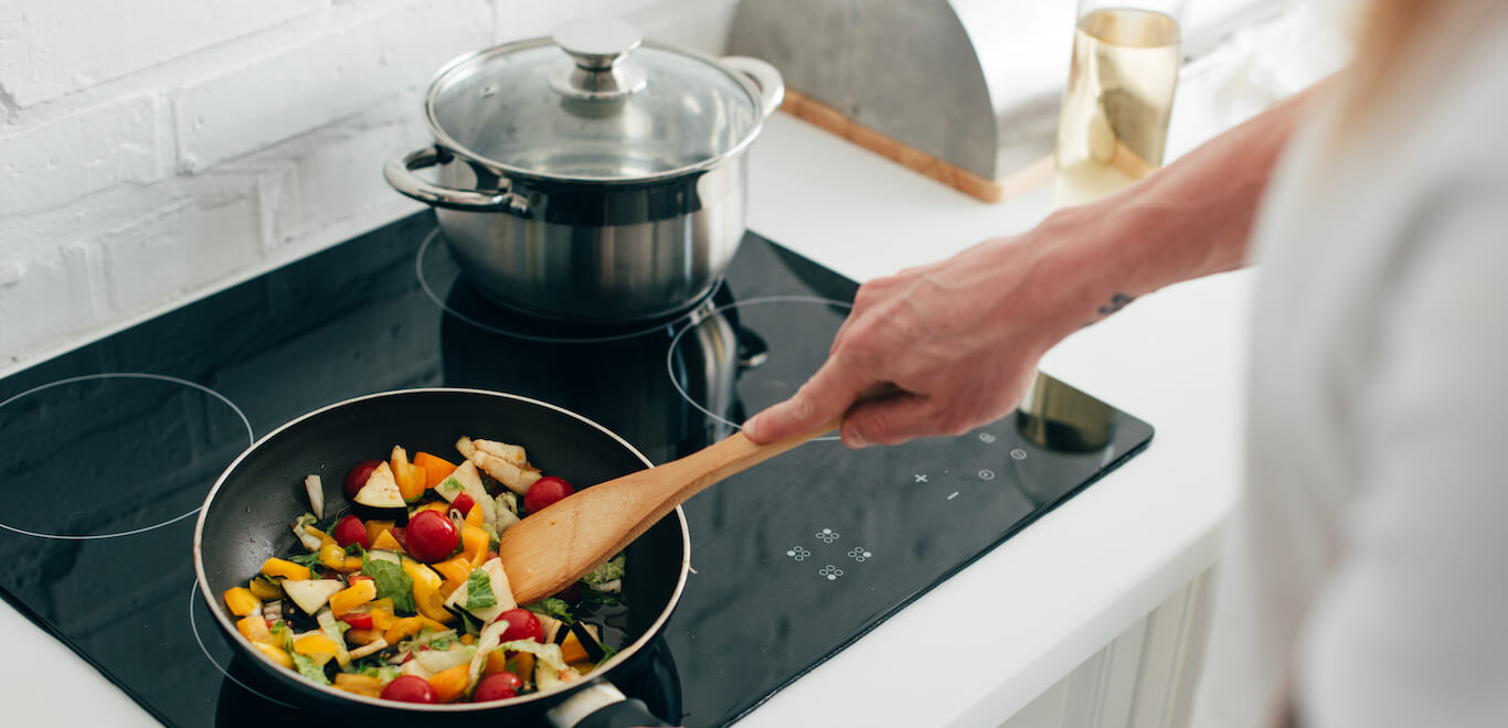 How Not To Smell Like Your Kitchen When You're Cooking